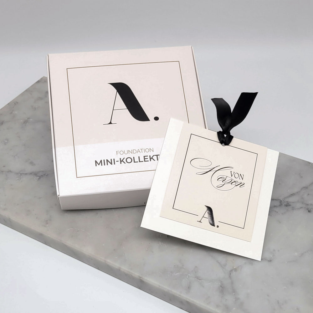 Geschenk-Set Foundation / Mini-Kollektion mit Grußkarte