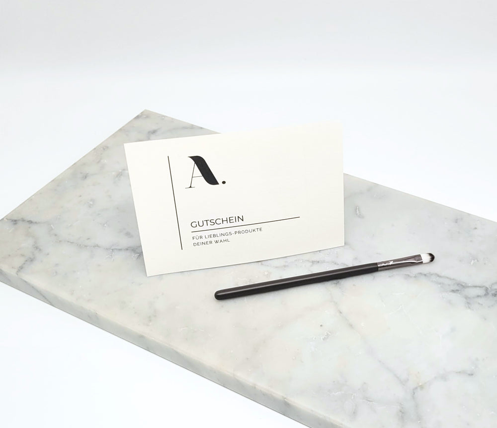 Gutschein-Karte 100 EUR & Pinsel-Geschenk